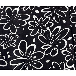 Black & White Cotton Fabric 23x35" Floral Print Sewing Craft Decor Material